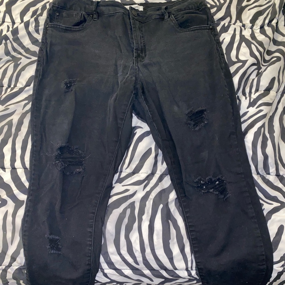 Refuge Ripped Skinny Jeans